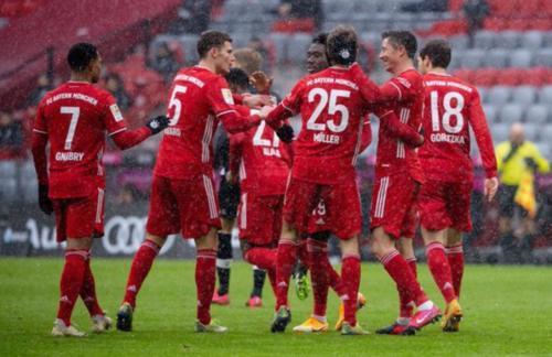  弗赖堡客场爆冷击败德甲传统强队