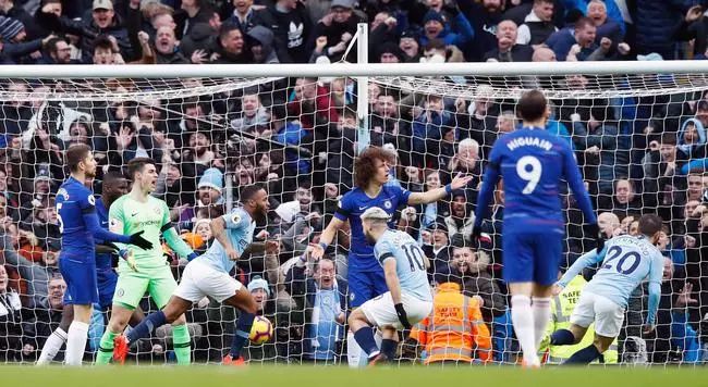  切尔西防线失误连连遭遇赛季第三败