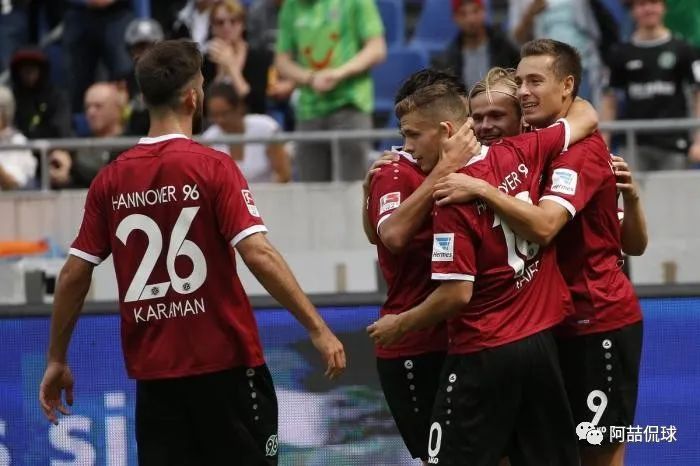  菲尔特提前三轮锁定降级名额，下赛季德乙重整旗鼓  